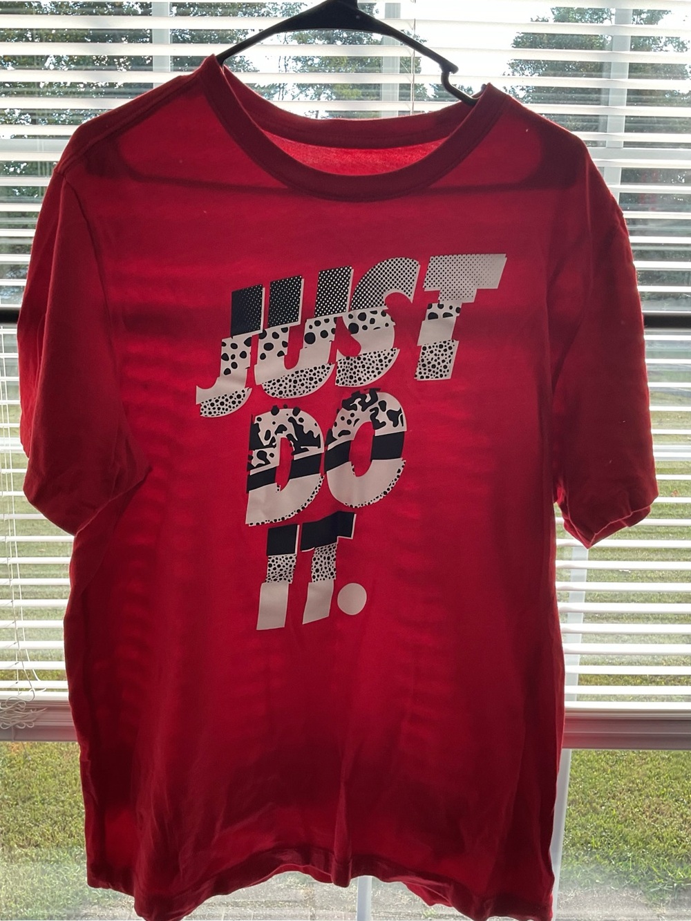 Nike Red 'Just Do It.' Graphic Short Sleeve Tee
